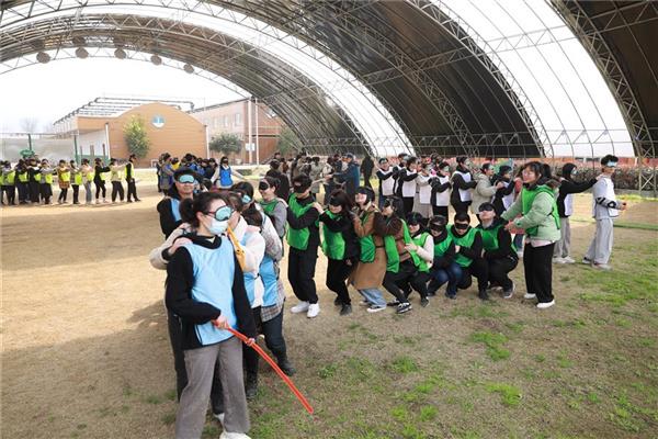 诸暨海亮纳斯卡巨画团建03.jpg