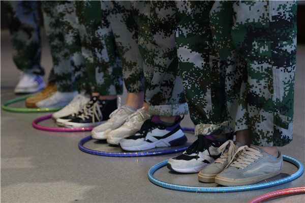 华汇新员工拓展202001.jpg