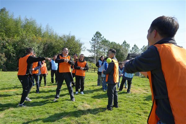 武义全茂德团建 纵横天下.jpg