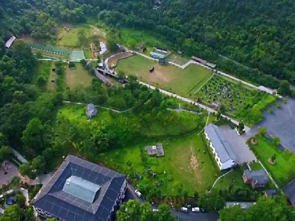 杭州西山风水洞拓展基地03.jpg