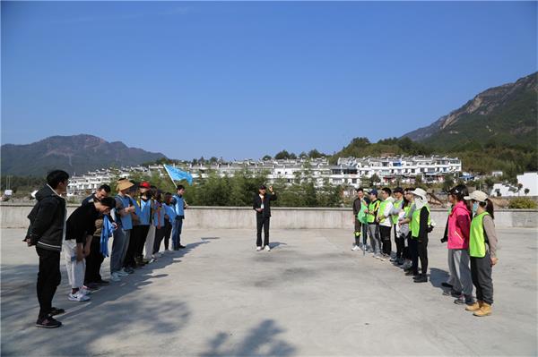 杭州拓展训练团建01.jpg